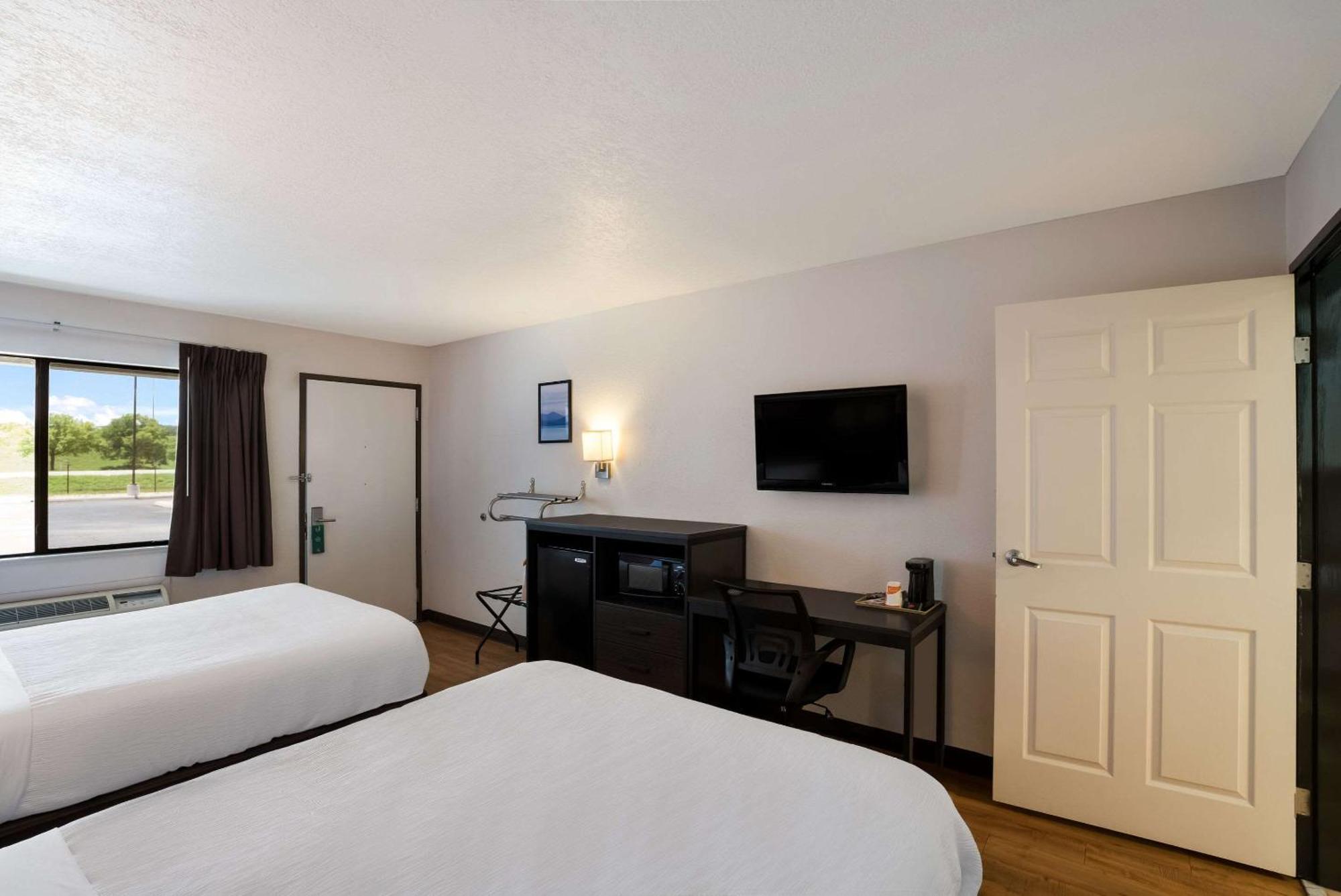 Quality Inn & Suites Junction Eksteriør billede