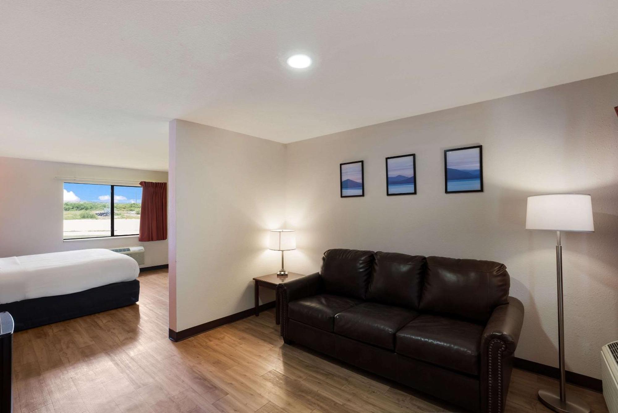Quality Inn & Suites Junction Eksteriør billede
