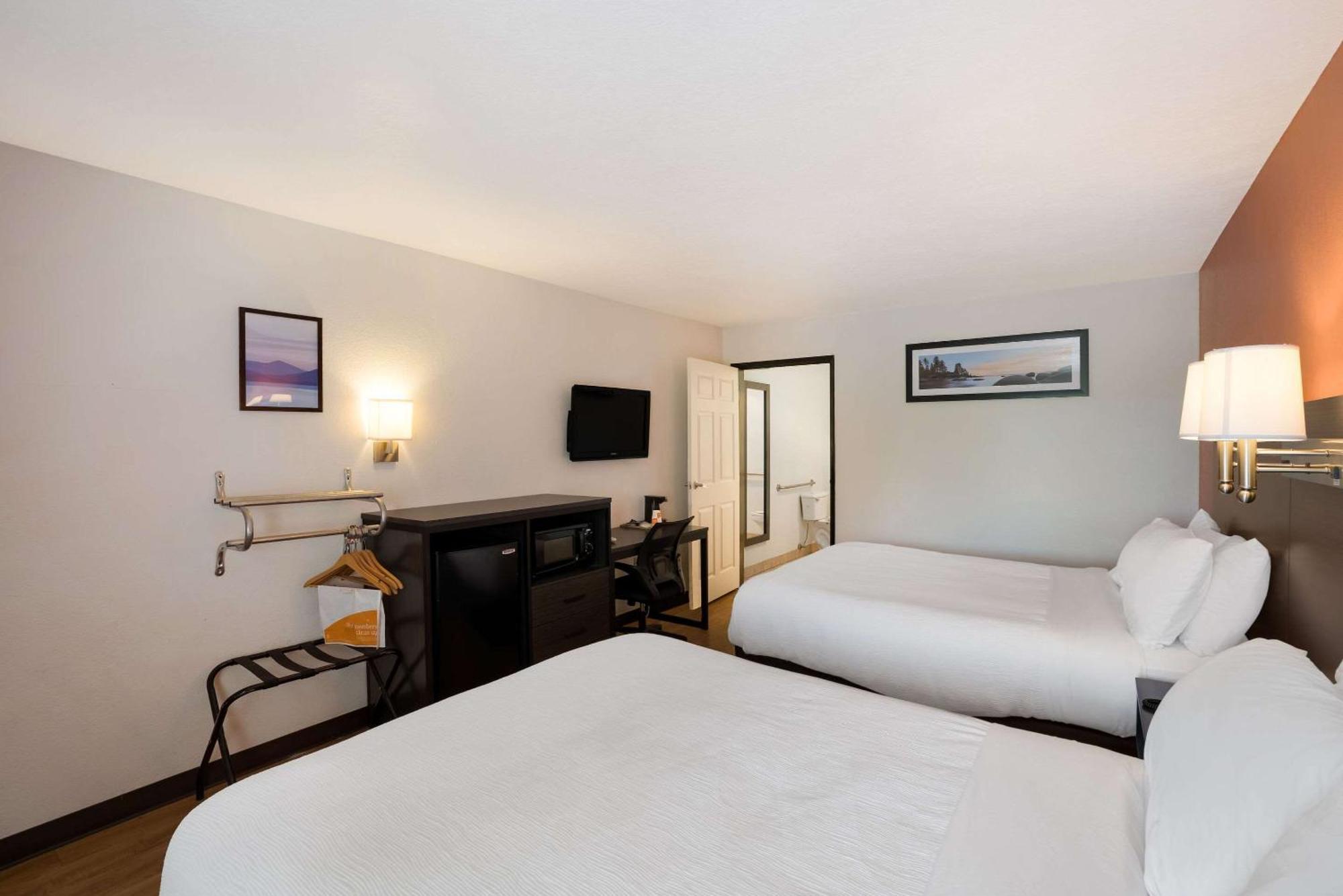 Quality Inn & Suites Junction Eksteriør billede