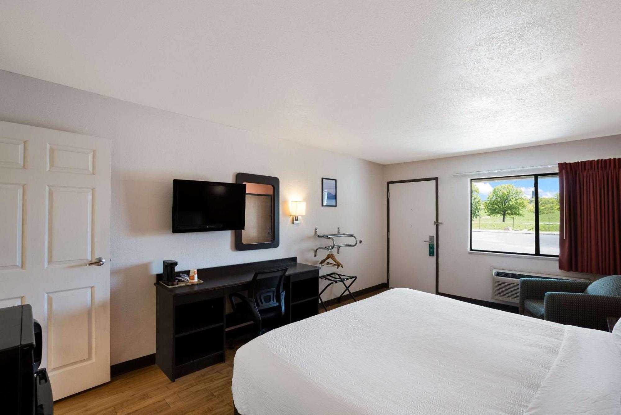 Quality Inn & Suites Junction Eksteriør billede