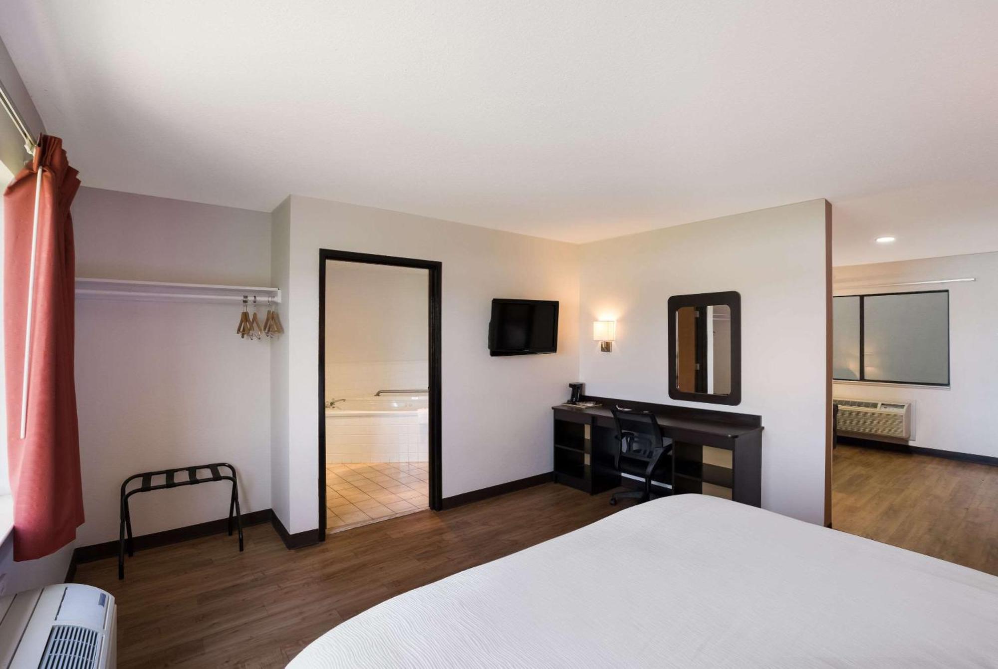 Quality Inn & Suites Junction Eksteriør billede